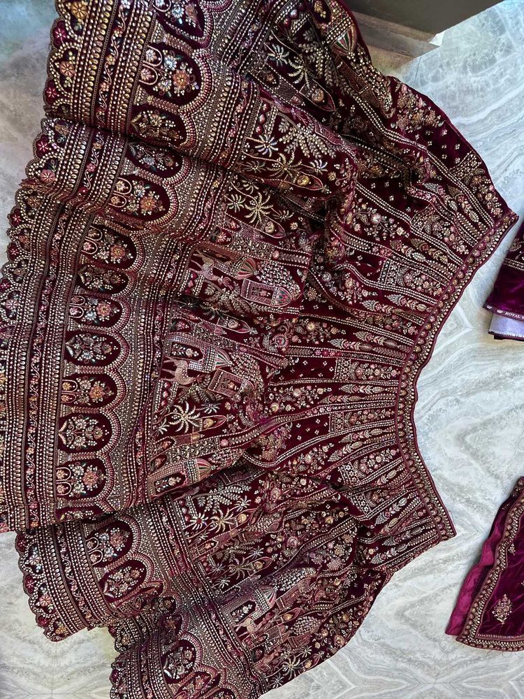 heavy Rajwadi Work bridal Lahnga