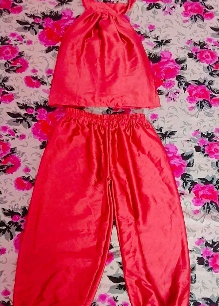 Red 2-Piece Lounge Set