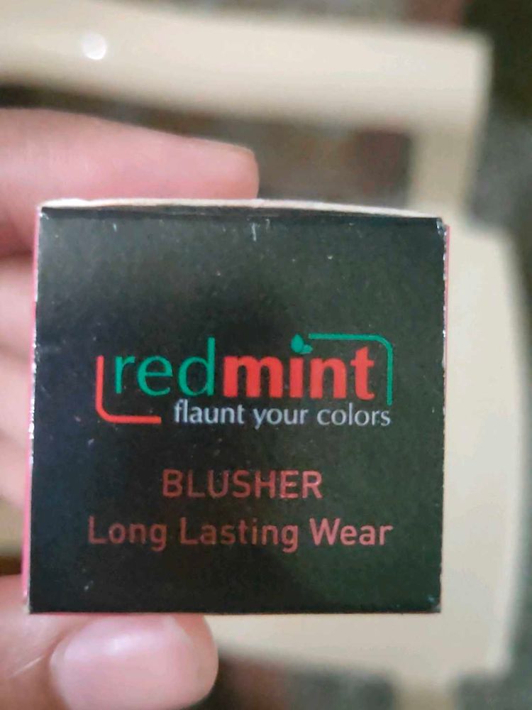 Redmint Blusher