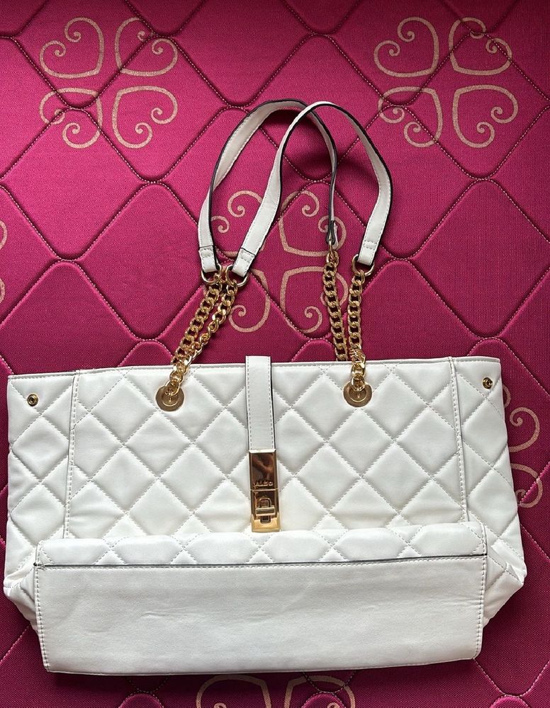 Aldo Woman Quilted Shoulder Bag