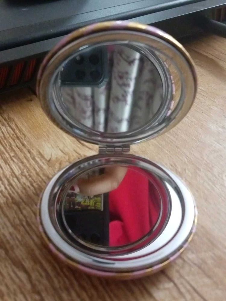 Vintage Compact Mirror