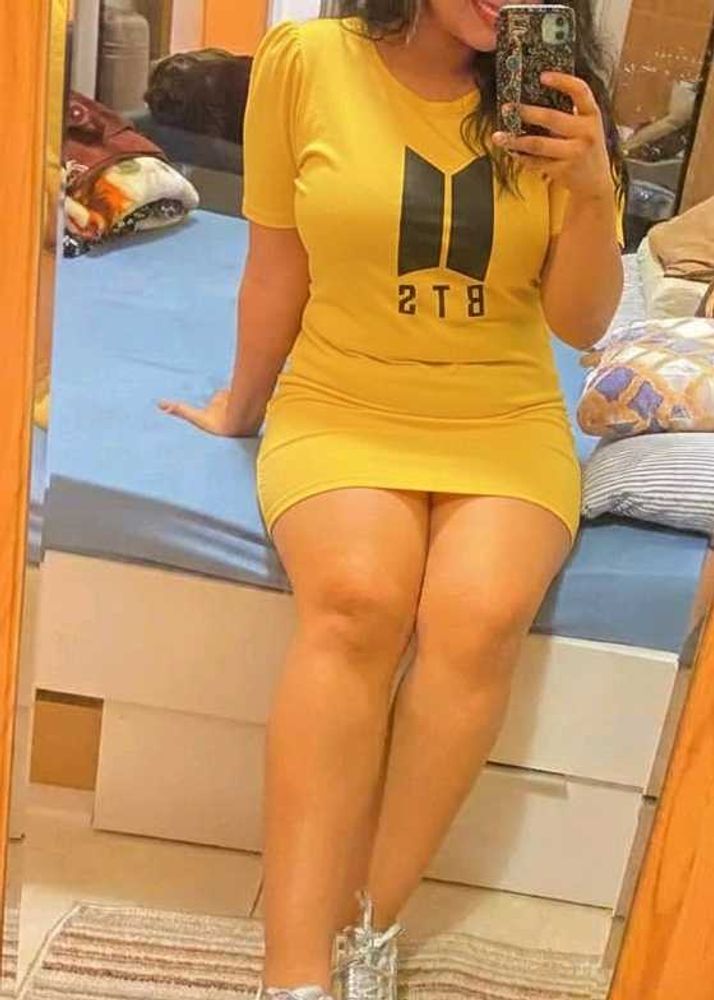Black/Yellow T-Shirt Dress