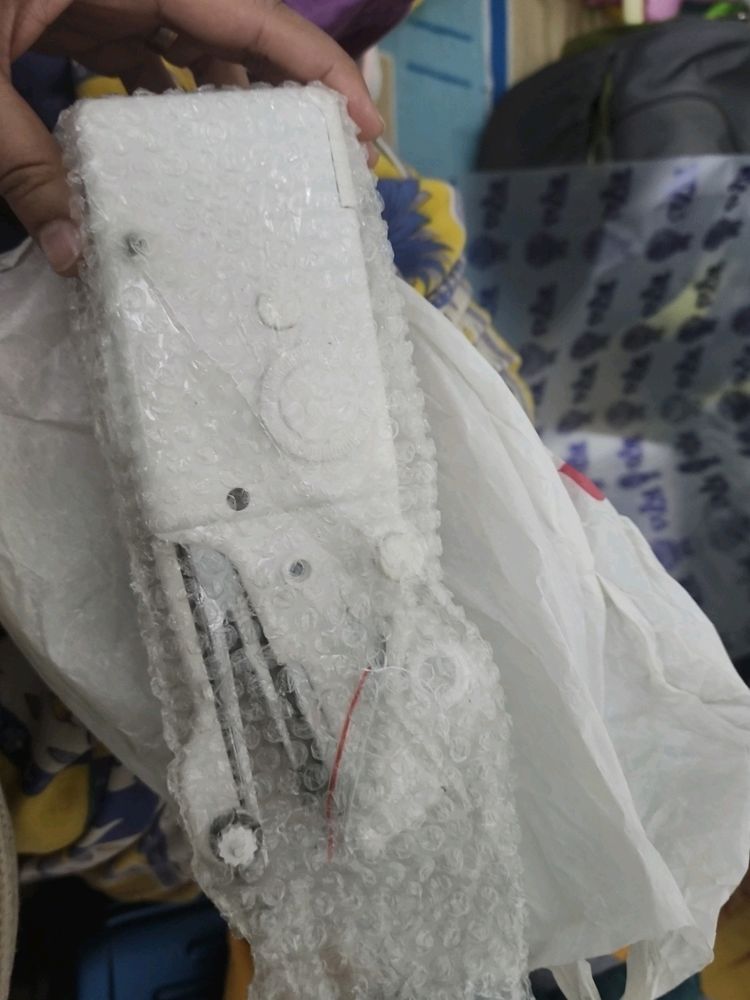 Han Held Sewing Machine