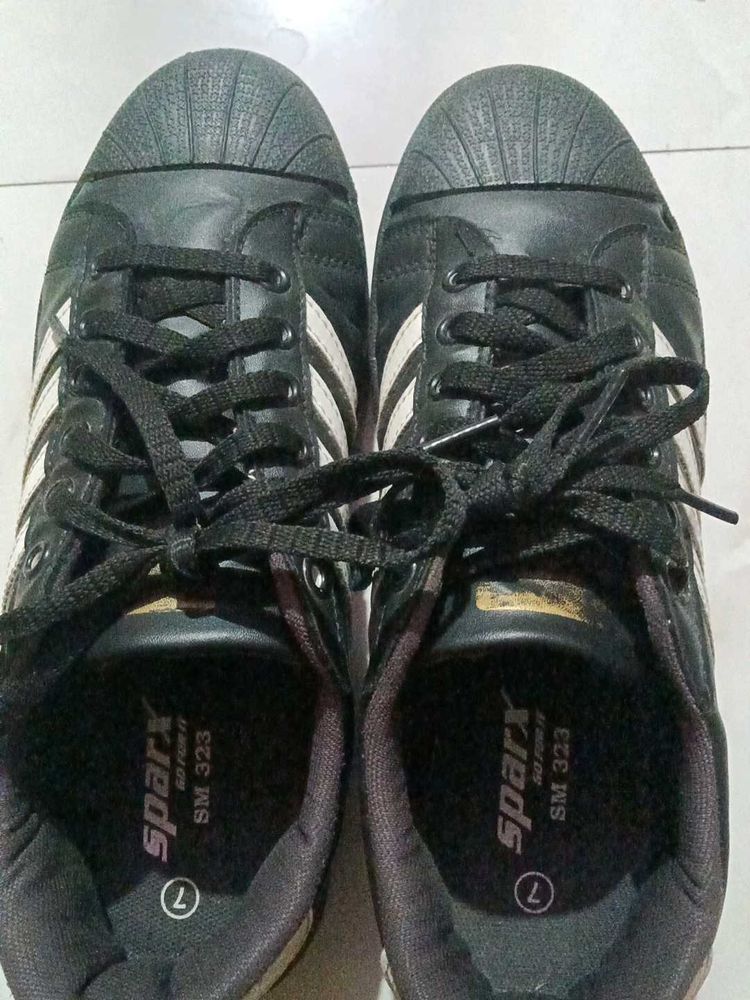 Sparx Black Shoe