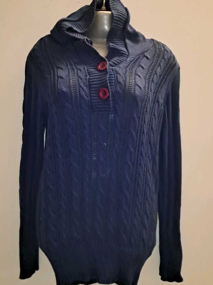 Hooded Sweater