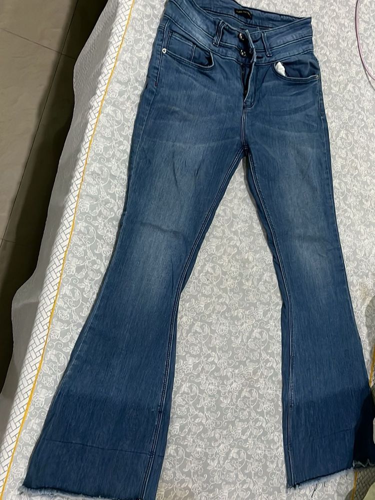 Flared Jeans