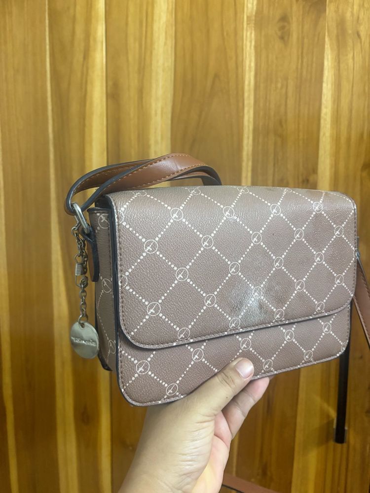 Stylish Crossbody Bag