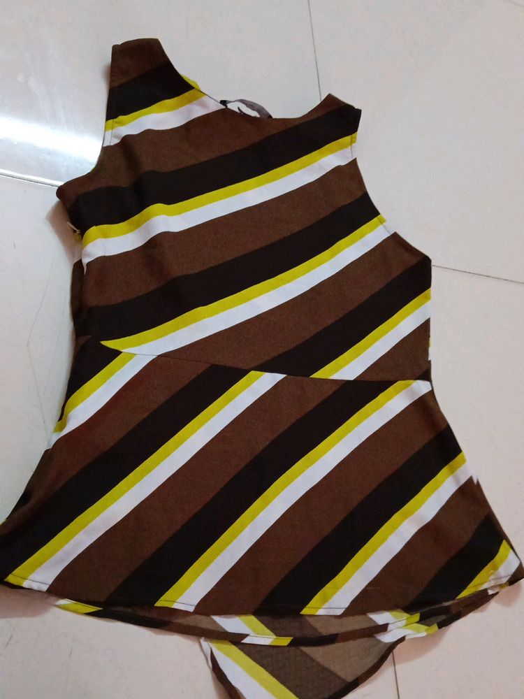 Brown &amp; White Half Sleeve Top