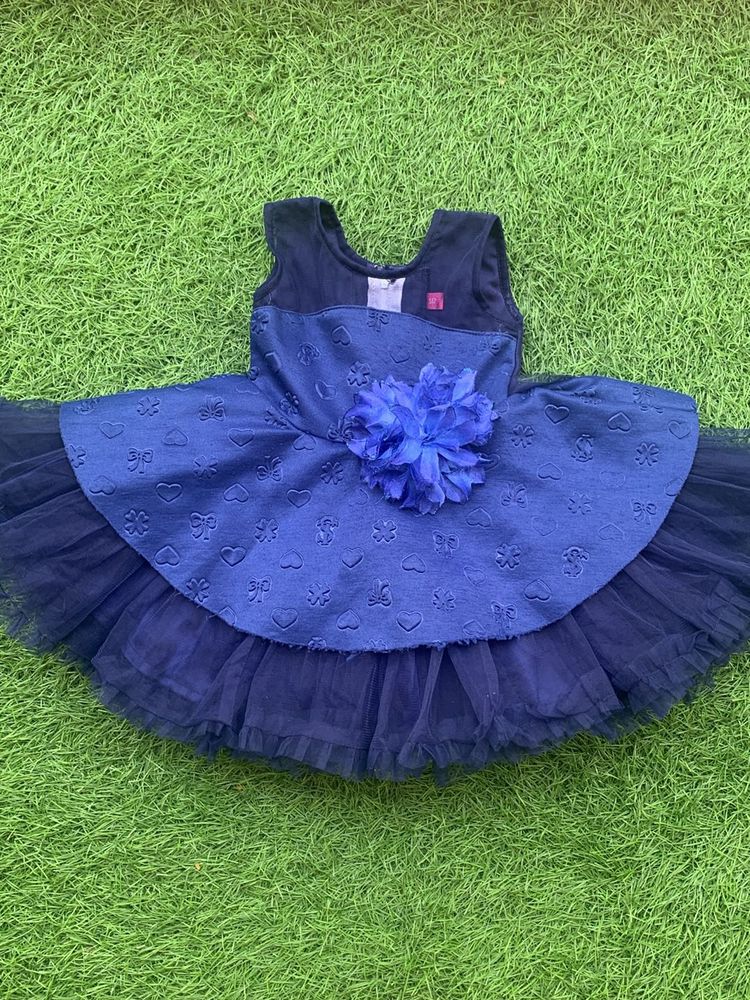 Part Wear Frock Of Size 16
