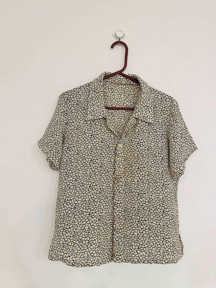 Patterned Short Sleeve Shirt