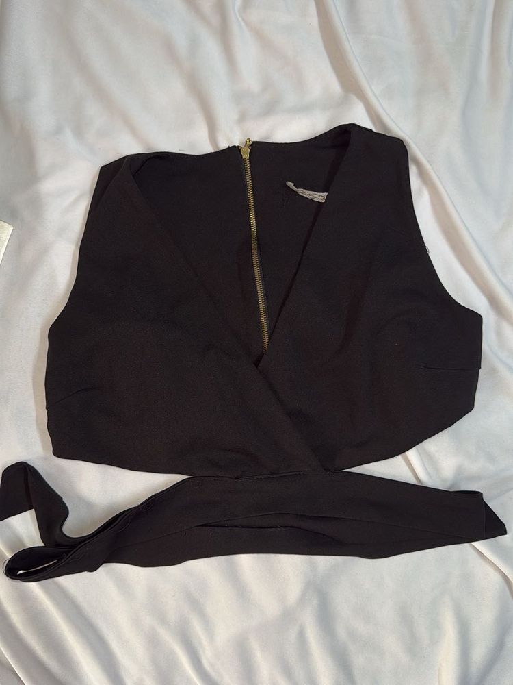 Black Chic Top