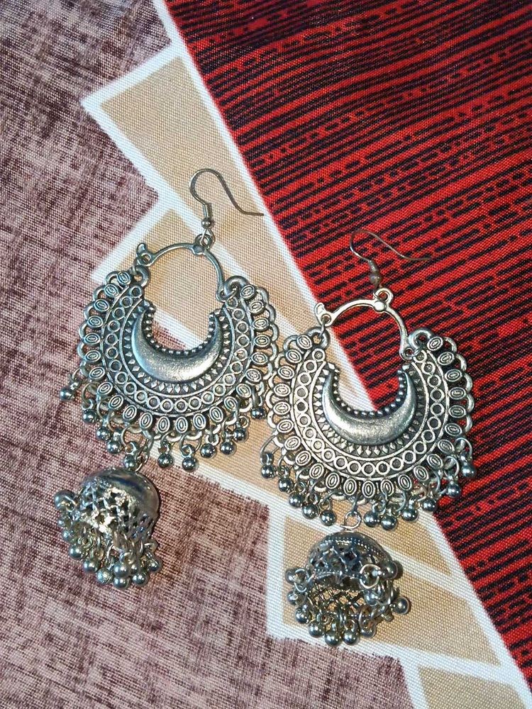 Silver Jhumka Earrings