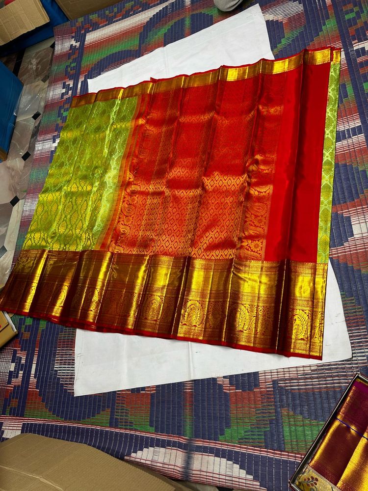 Green &amp; Red Pure Kanchipuram Silk Saree