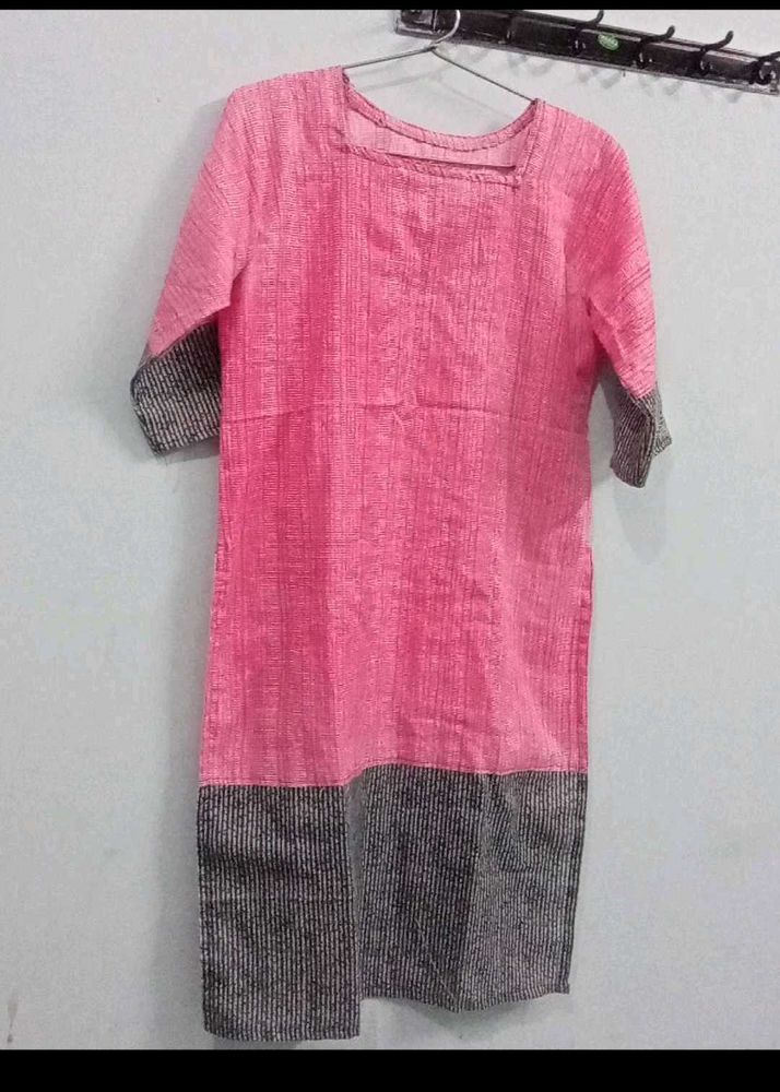 Pink &amp; Gray Short Kurti Rayon Xl Donate