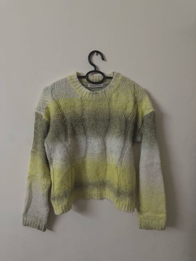 “Cozy Sunshine-yellow Wool Knitted Sweater”