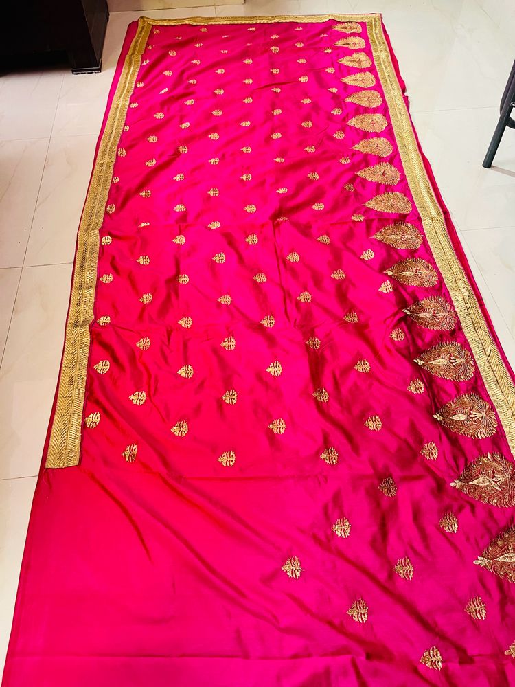 Beautiful Rani Pink Col Lotus Saree