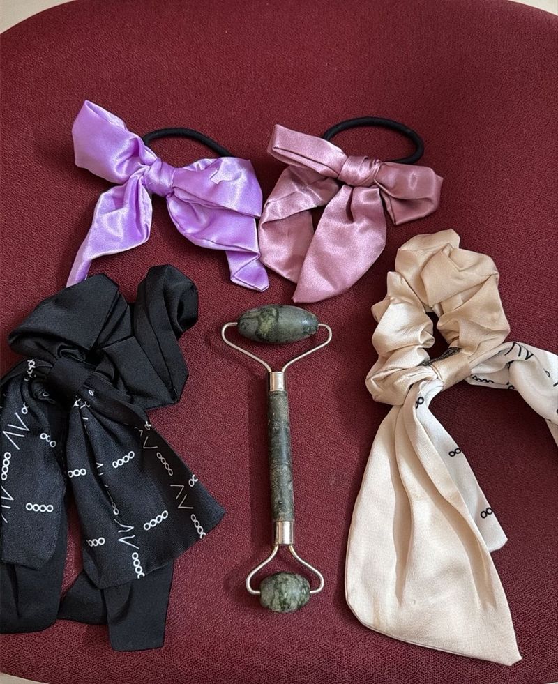 JADE ROLLER &amp; Hair Accessories combo