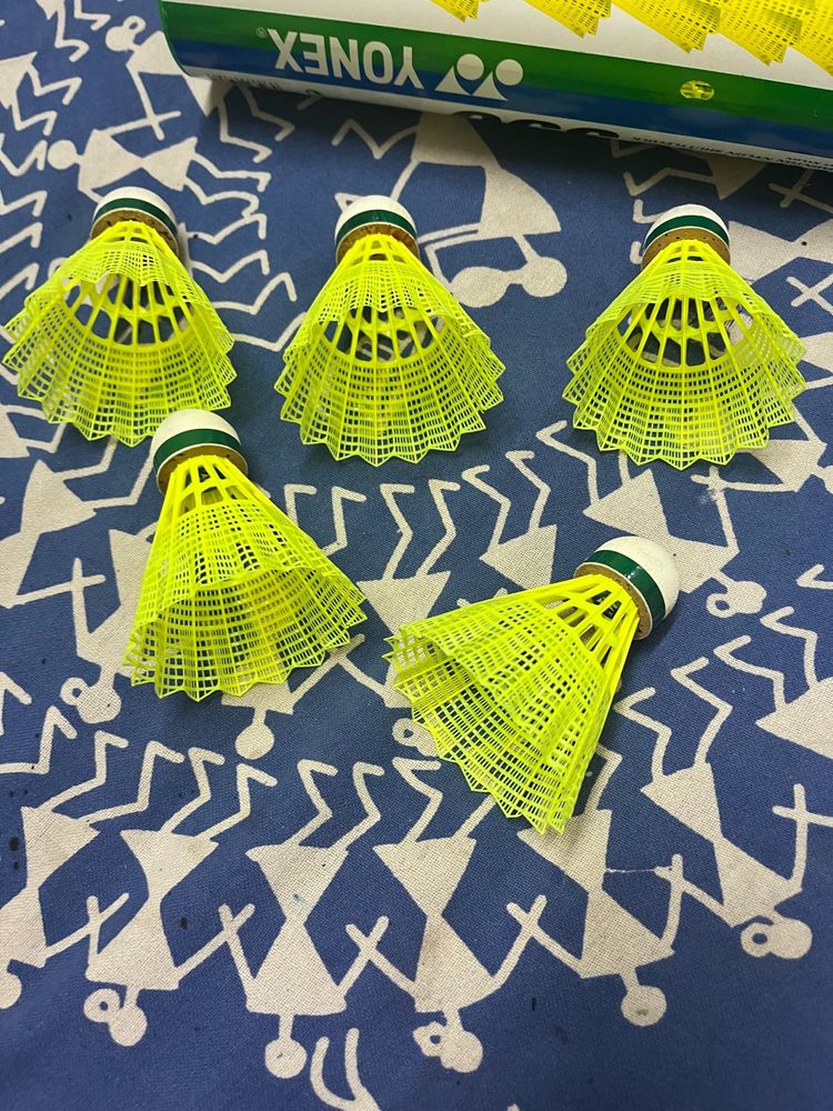 badminton shuttles used