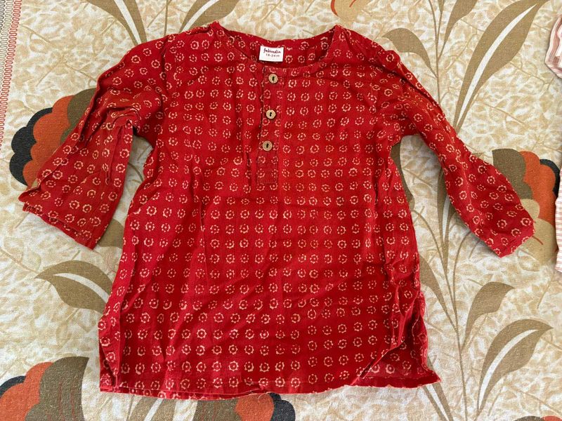 Girls Red Kurti
