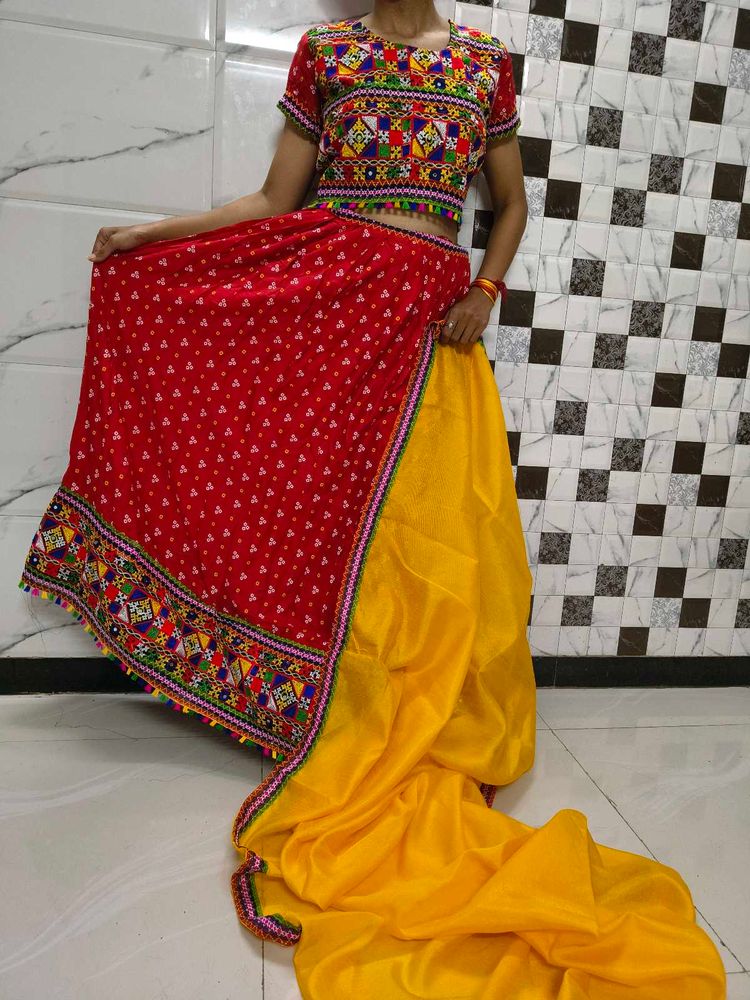 Navratri Bandhani Lehenga Choli Set