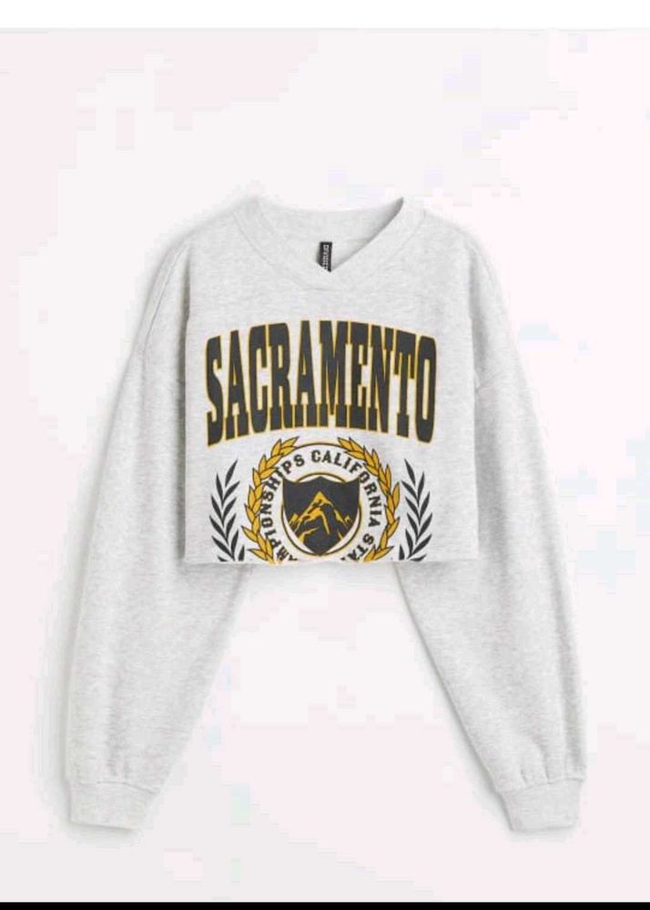 Sacramento Crop Sweatshirt