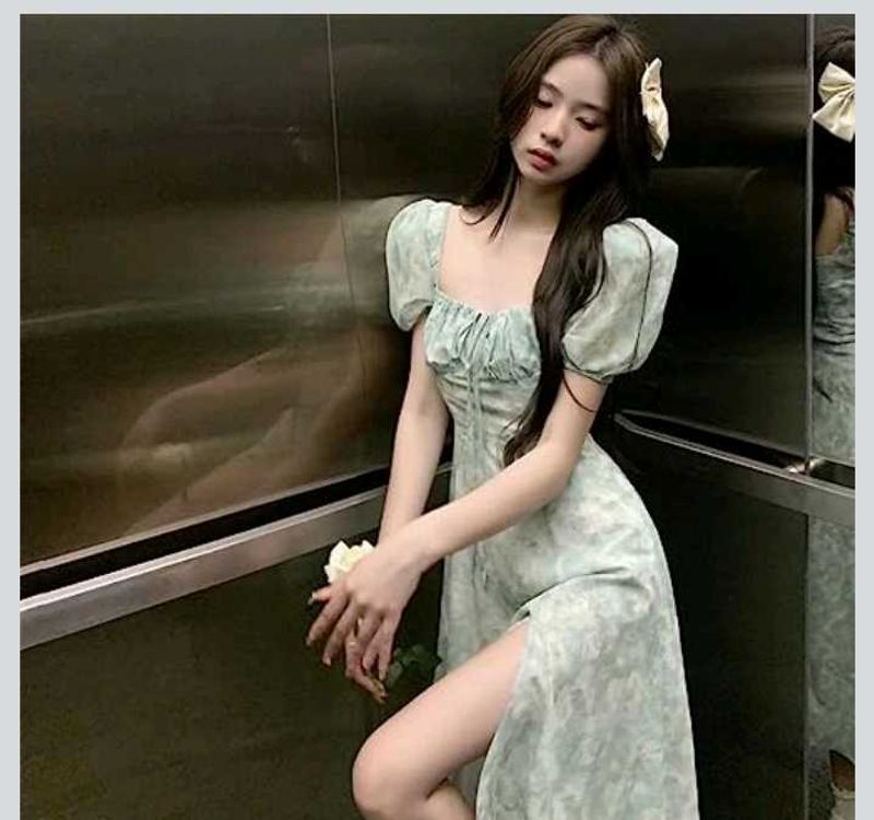 Floral Puff Sleeve Midi Dress