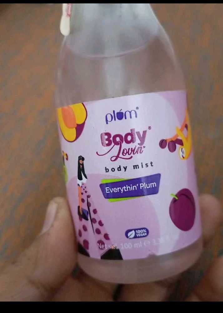 Plum Body mist and kohl kajal set