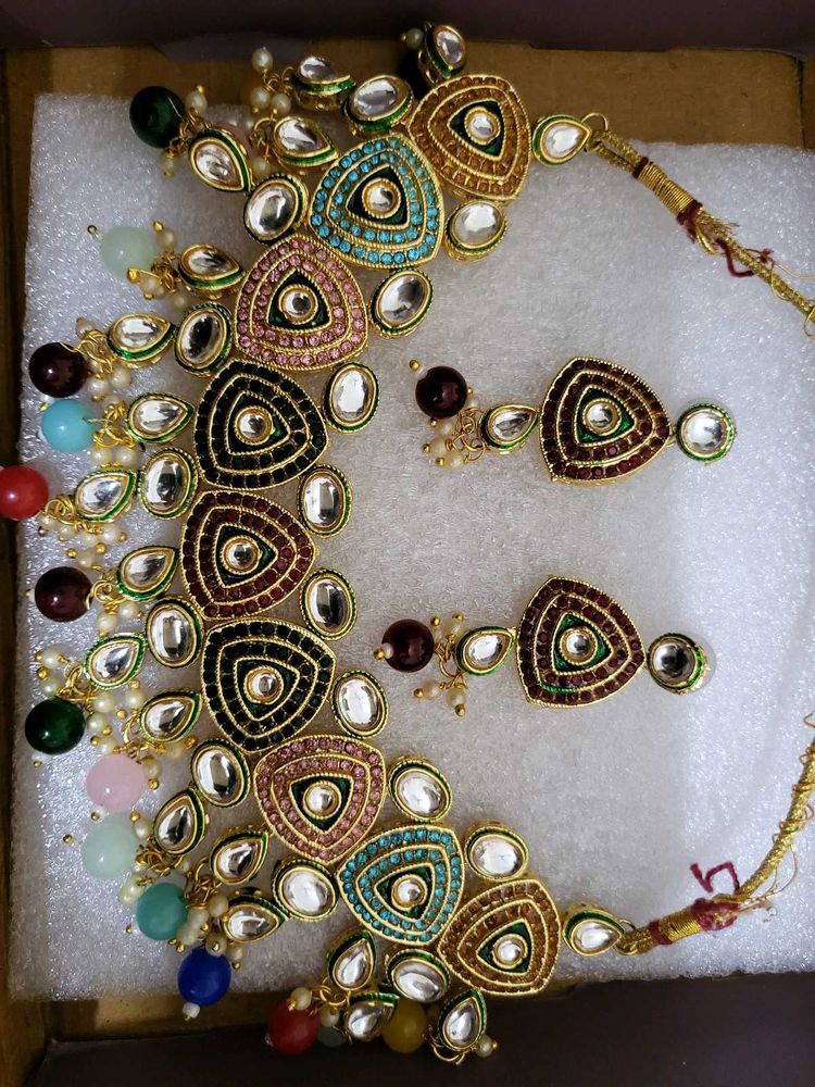 Multicolor Stone Necklace Set(Complementary Ring)