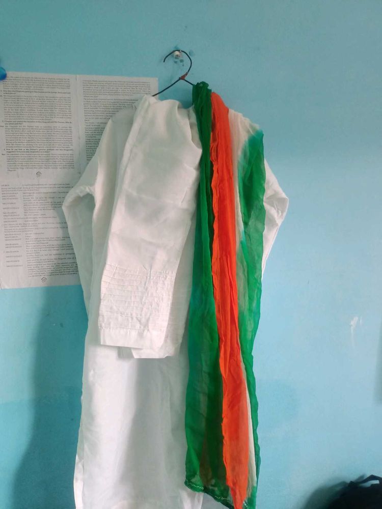 Elegant White Kurta Set