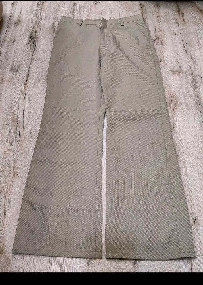 sc7798 Relish Bootcut Pants size 32