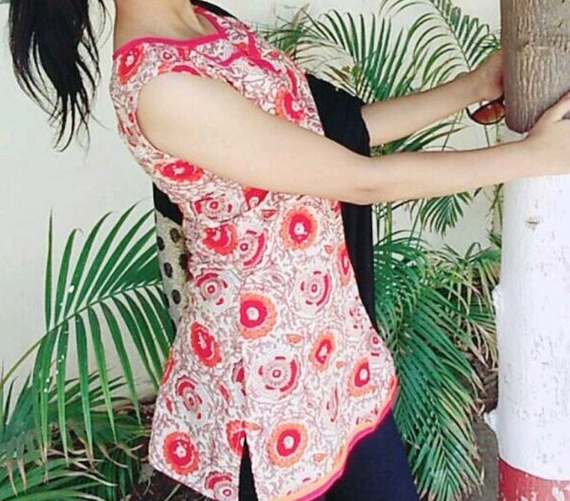 Sleeveless Printed Cotton Kurti/Tunic