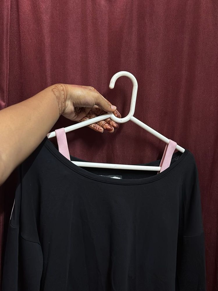 black long sleeve top 🌸with Gift 🎁