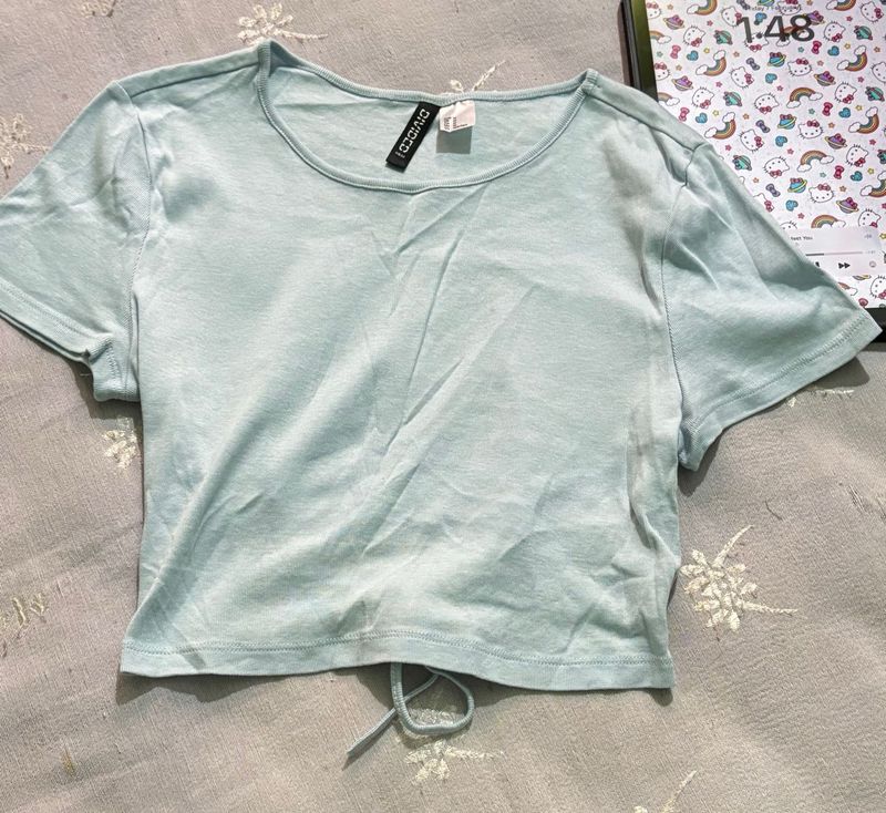aesthetic top