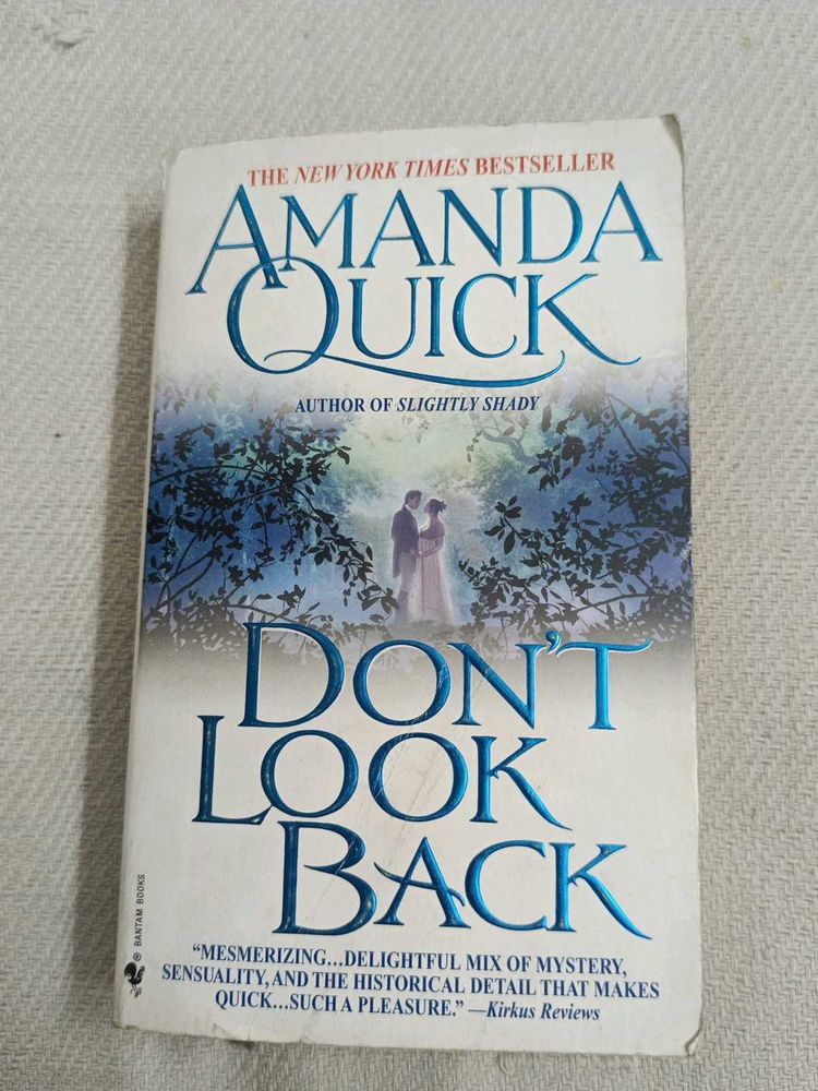 Don't Look Back by Amanda Quick