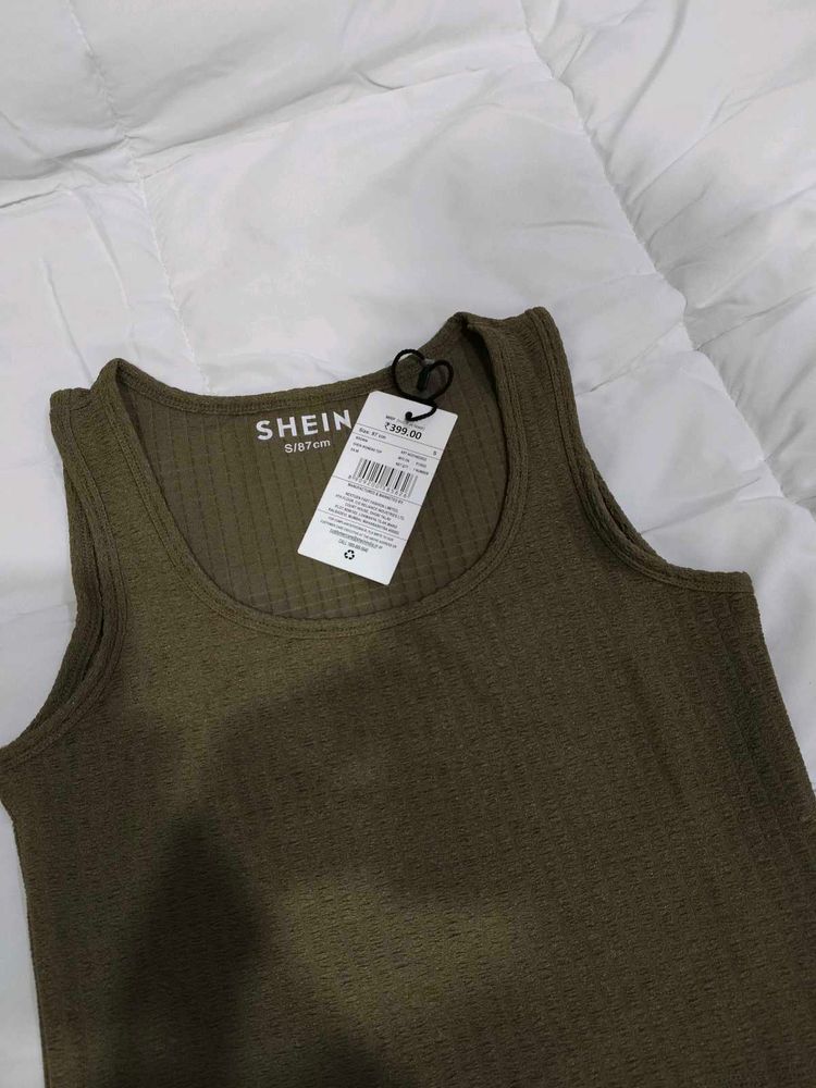 Khakhi ribbed knit Tank Top🤎