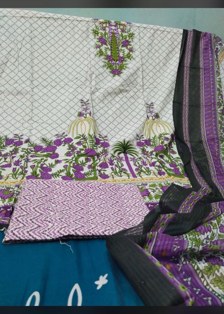 White &amp; Purple Printed Salwar Kameez