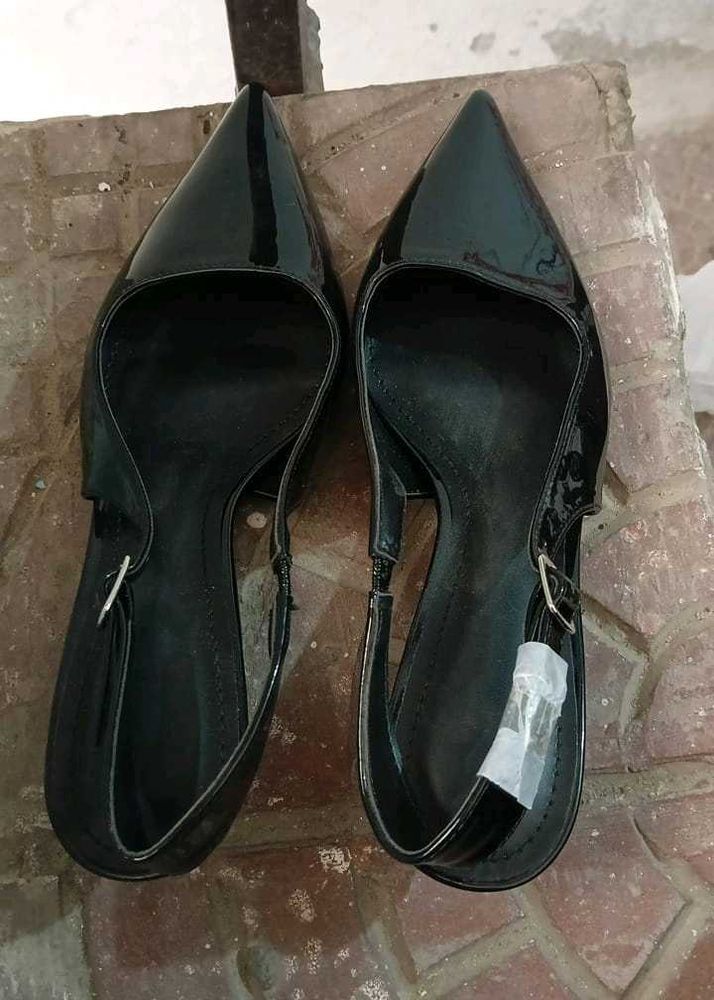 Chic Black Heels