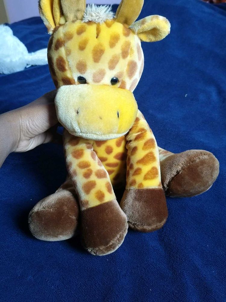 Cute Giraffe Plush Toy