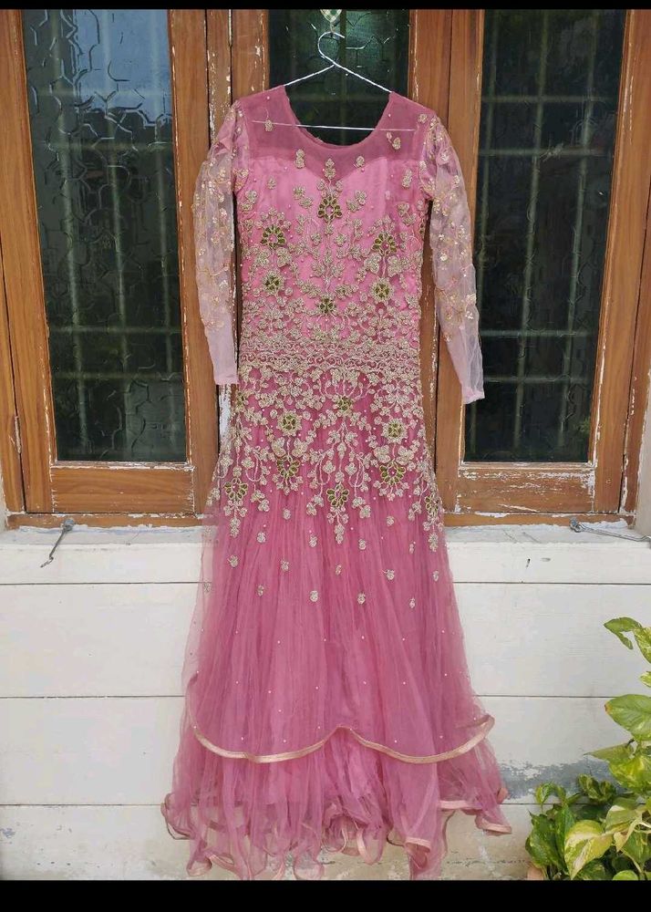 Elegant Pink Embroidered Gown💥