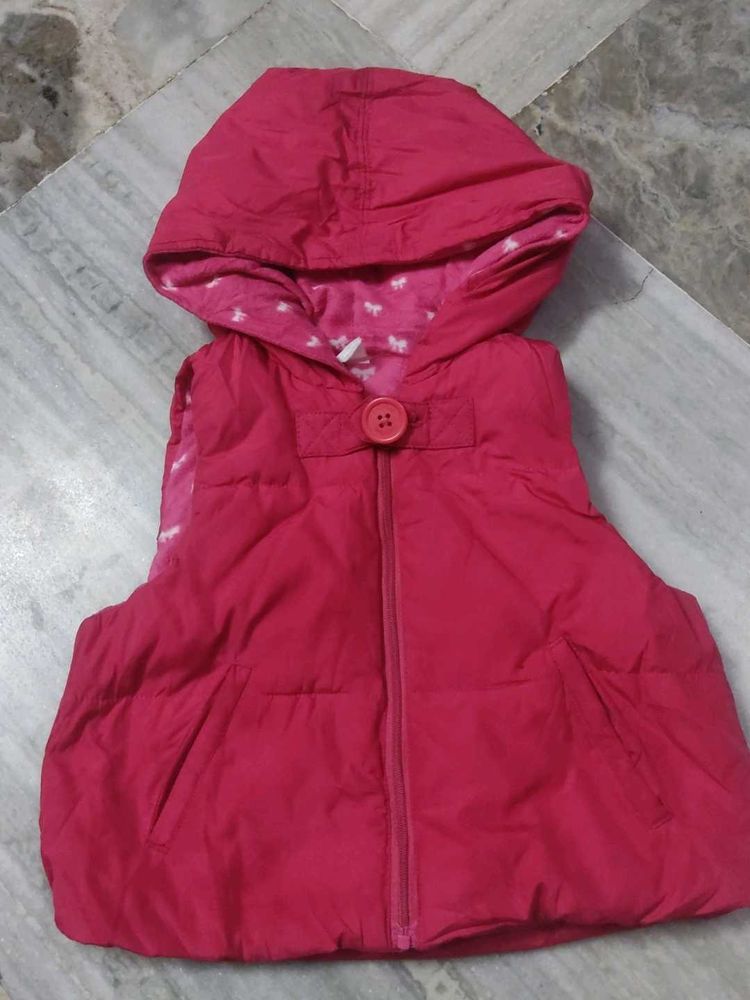 Gap reversible Cute Pink Hooded Vest