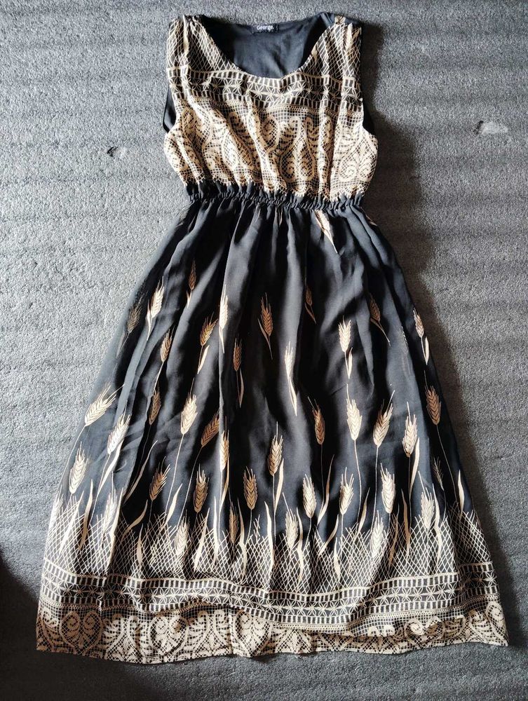 Black &amp; Gold Wheat Print Sleeveless Dress