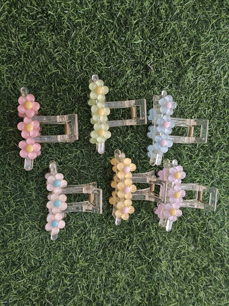 Korean Clips Clutches Flower Design (Pack Of 1)
