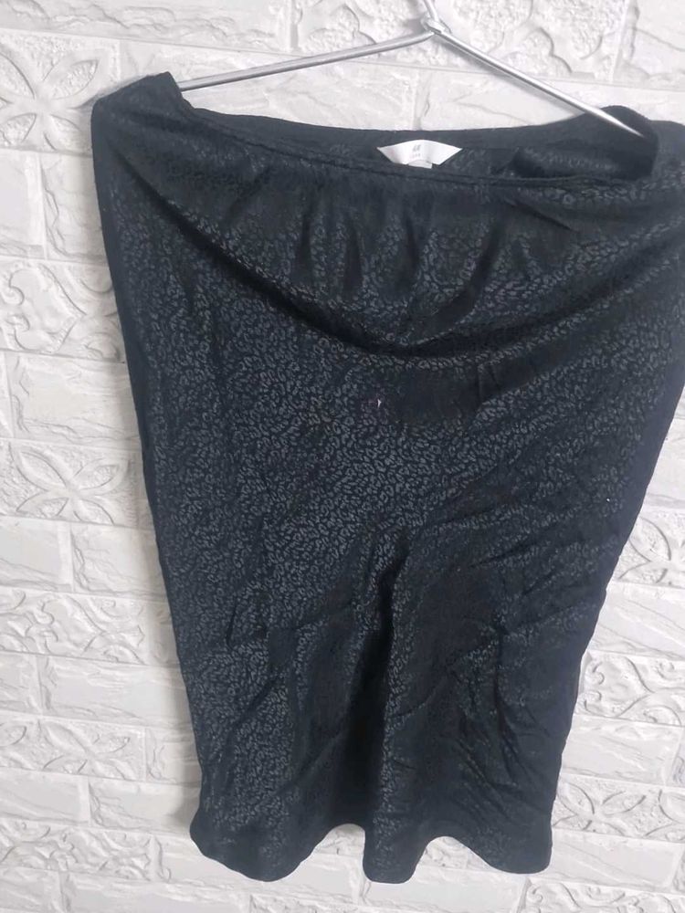 H&amp;M Black Skirt