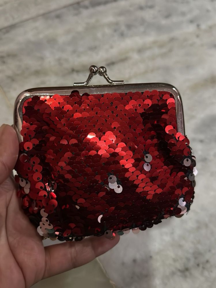 small clutches