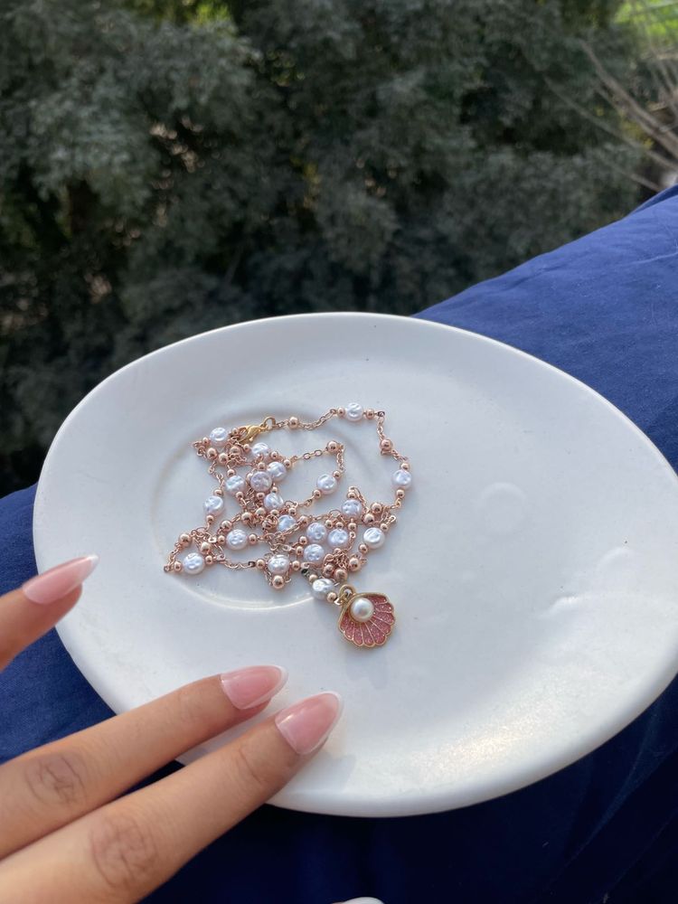 Pearl &amp; Shell Delicate Necklace