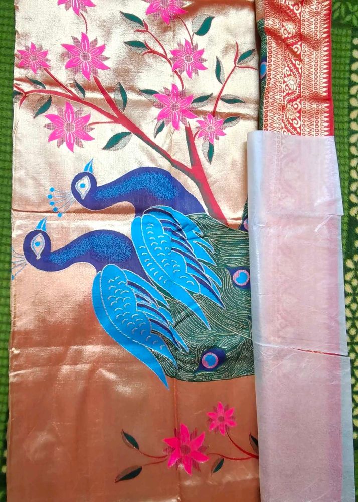 Women's Silk Blend Woven Saree With Blouse Piece