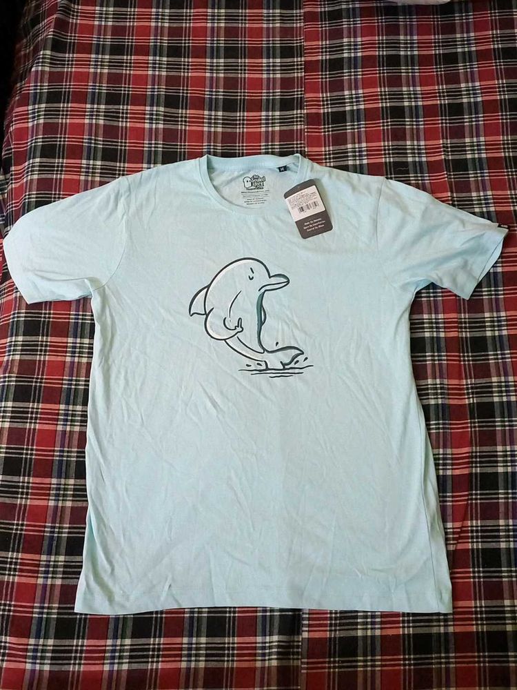 Save The Dolphin Graphic Tee
