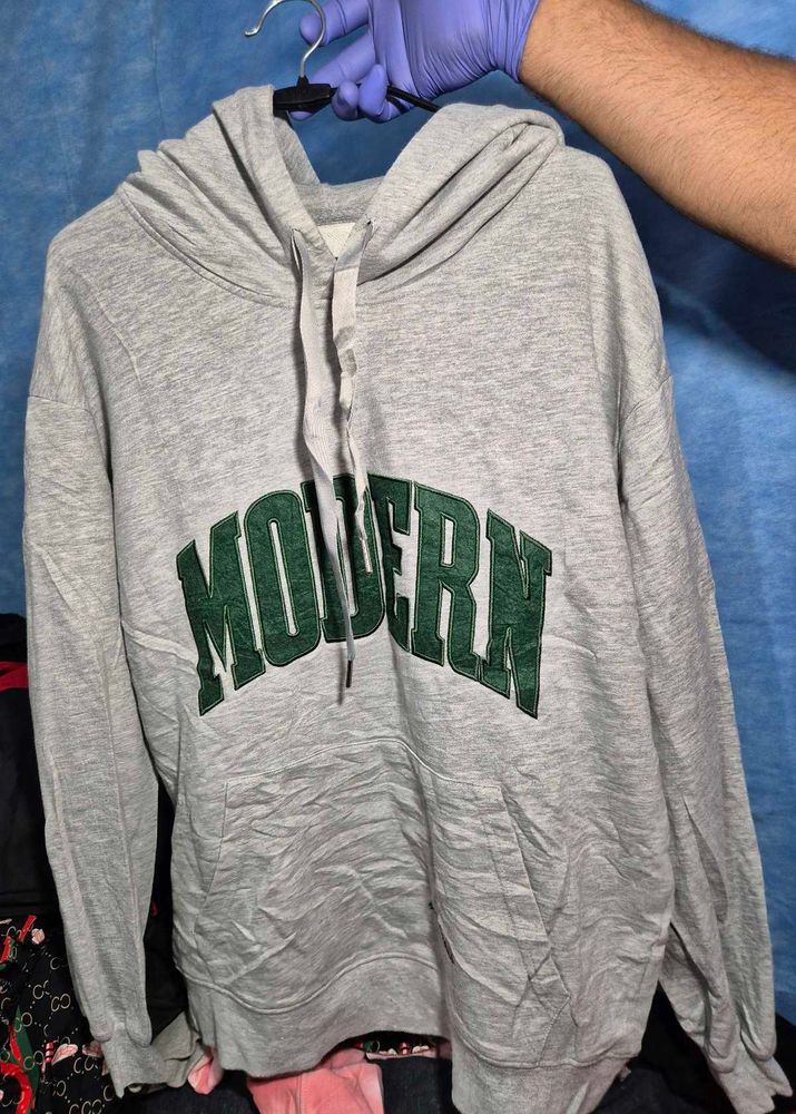 Gray &#39;Modern&#39; Hoodie