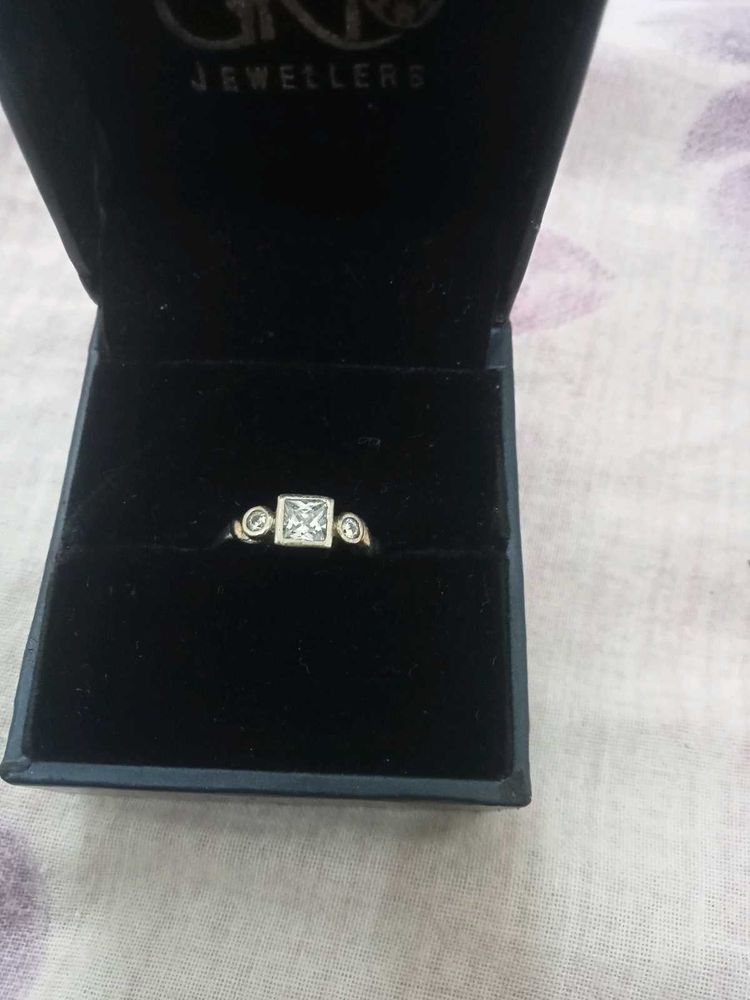 Elegant  sterling silver Ring