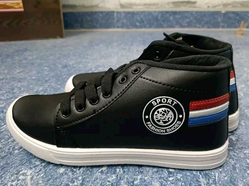 Unique Attractive Men Casual Shoes
